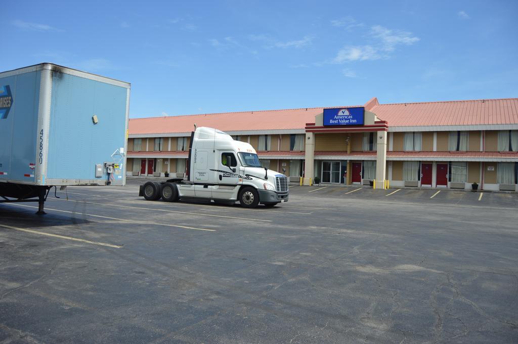 Americas Best Value Inn Tulsa I-44 Oakhurst Luaran gambar