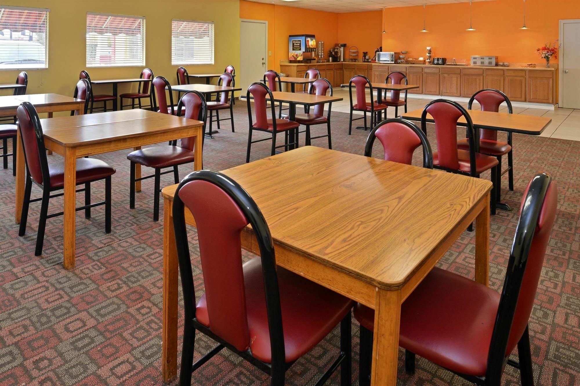 Americas Best Value Inn Tulsa I-44 Oakhurst Luaran gambar