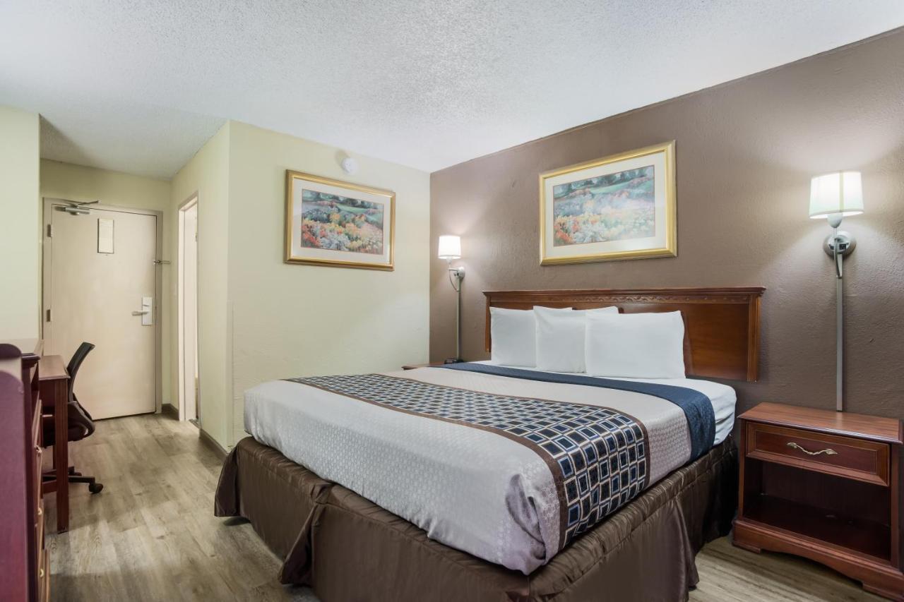 Americas Best Value Inn Tulsa I-44 Oakhurst Luaran gambar